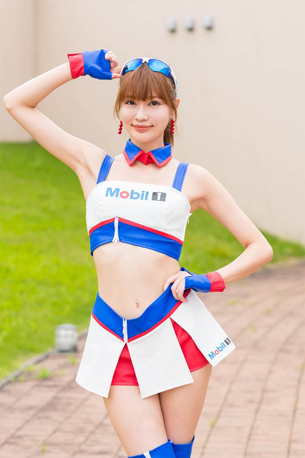知本真以子