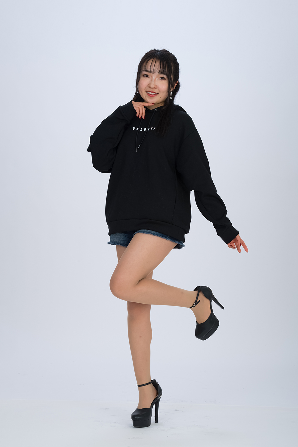 砂羽 美月